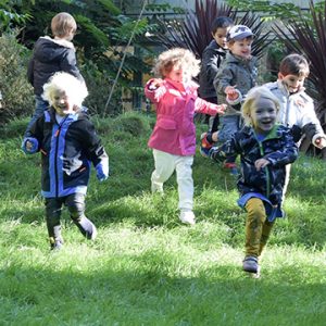 children running